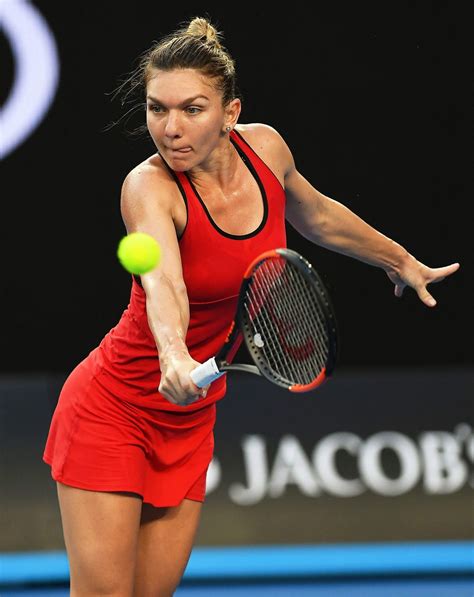 halep tennis player recent pictures.